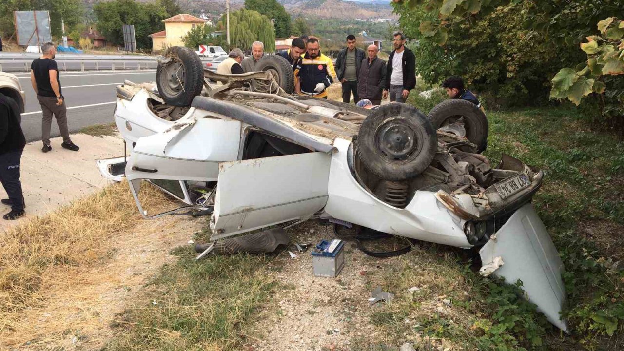 Kastamonu’da otomobil takla attı: 2 yaralı