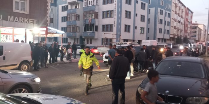 Kars İstasyon Mahallesi'nde Trafik Kazası, Bir Kişi Hafif Yaralandı