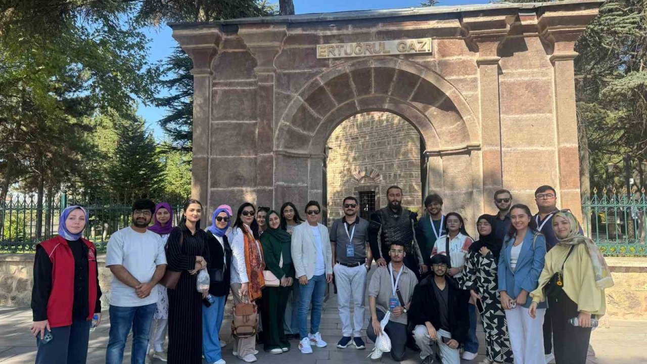 Pakistanlı gençler Söğüt’te ağırlandı