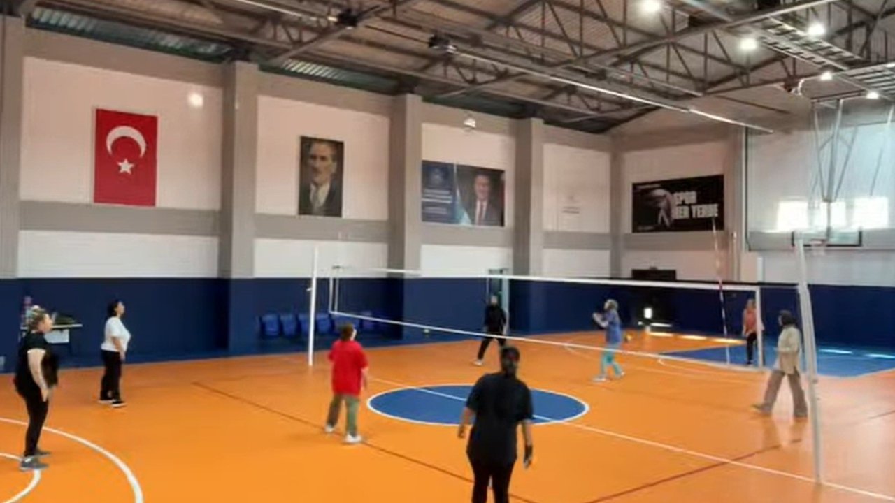 Pazaryeri’nde kadınlar filede buluştu