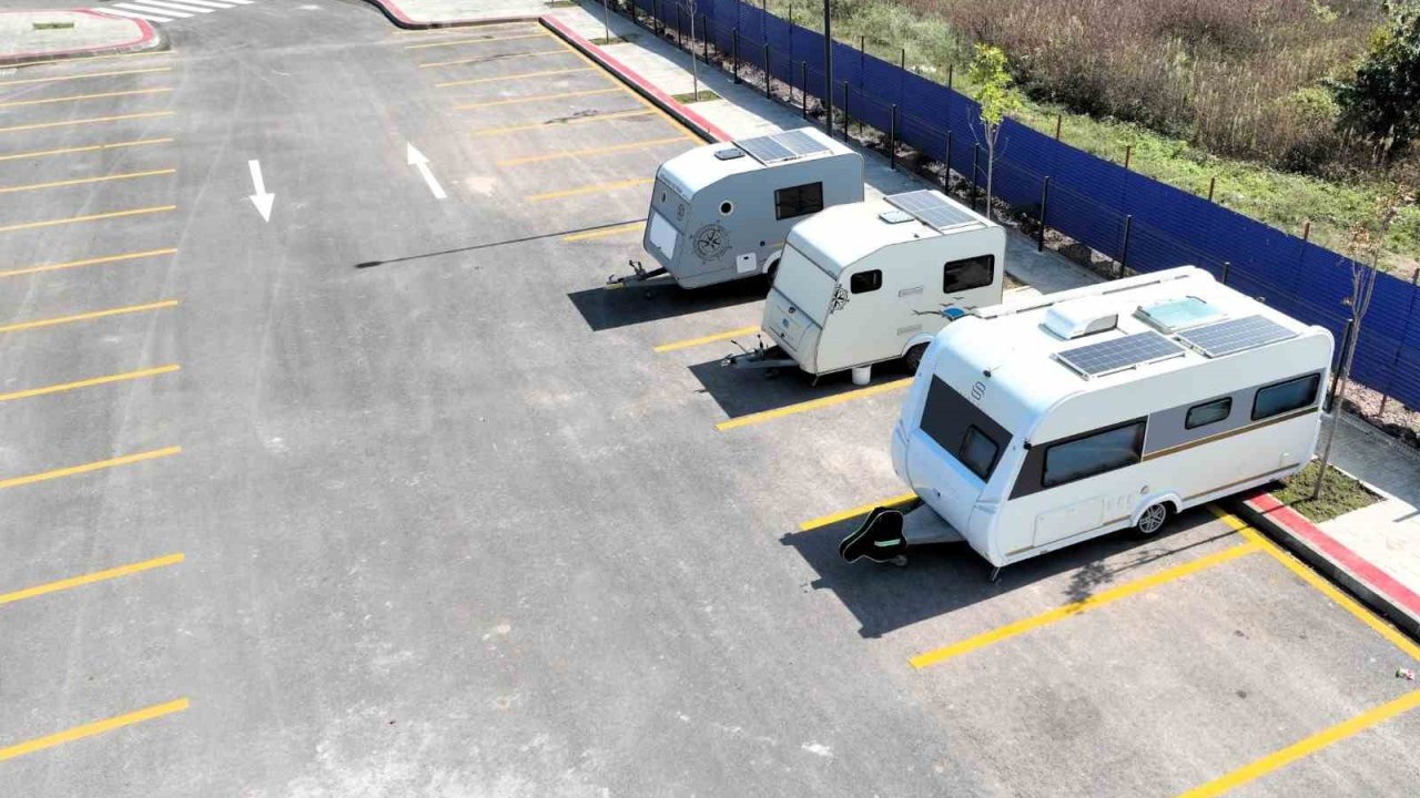Karavan tutkunları için 210 araçlık modern park alanı