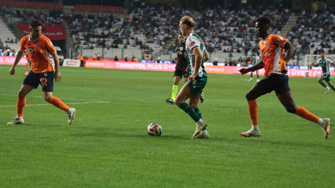 Trendyol Süper Lig: Konyaspor: 2  - RAMS Başakşehir: 1  (Maç sonucu)