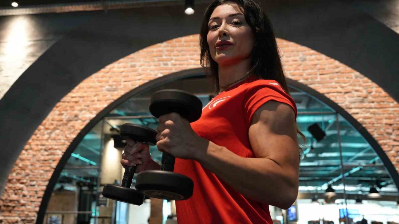 Tavsiye üzerine başladı şimdi Türkiye’yi temsil ediyor