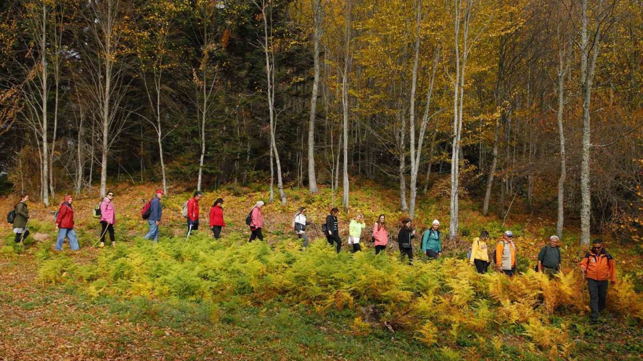 Doğa tutkunları yürüyüşlere başlıyor