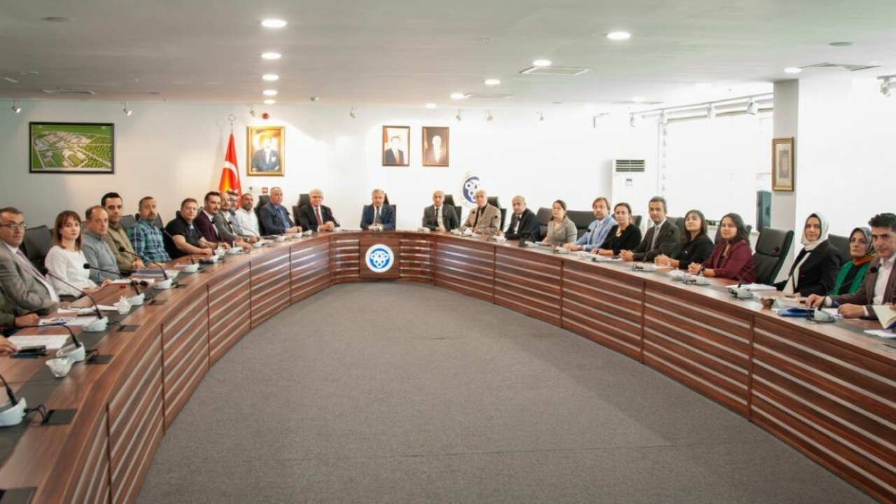 EBYÜ’de Kurumsal Değerlendirme Toplantısı yapıldı