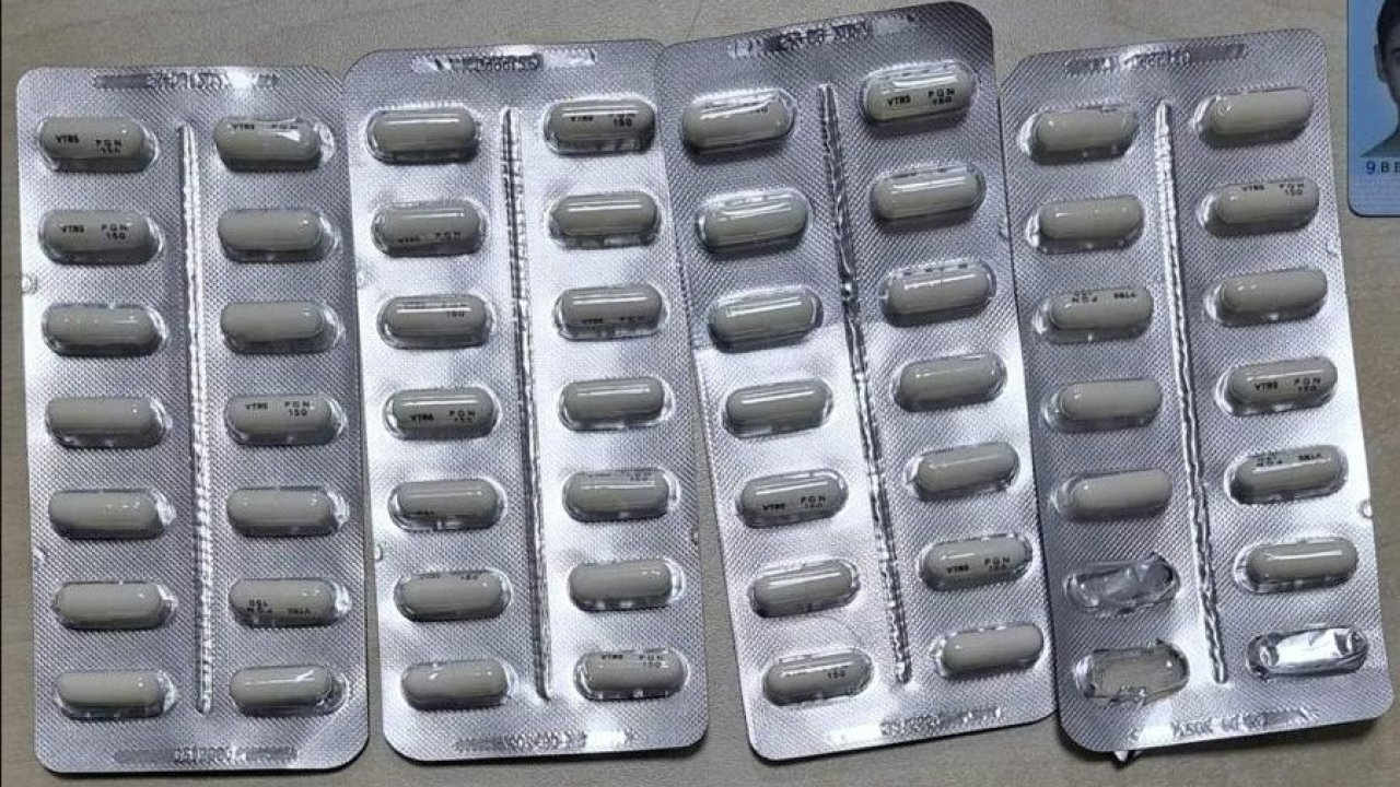 Şüphelilerden uyuşturucu ve tabanca ele geçirildi