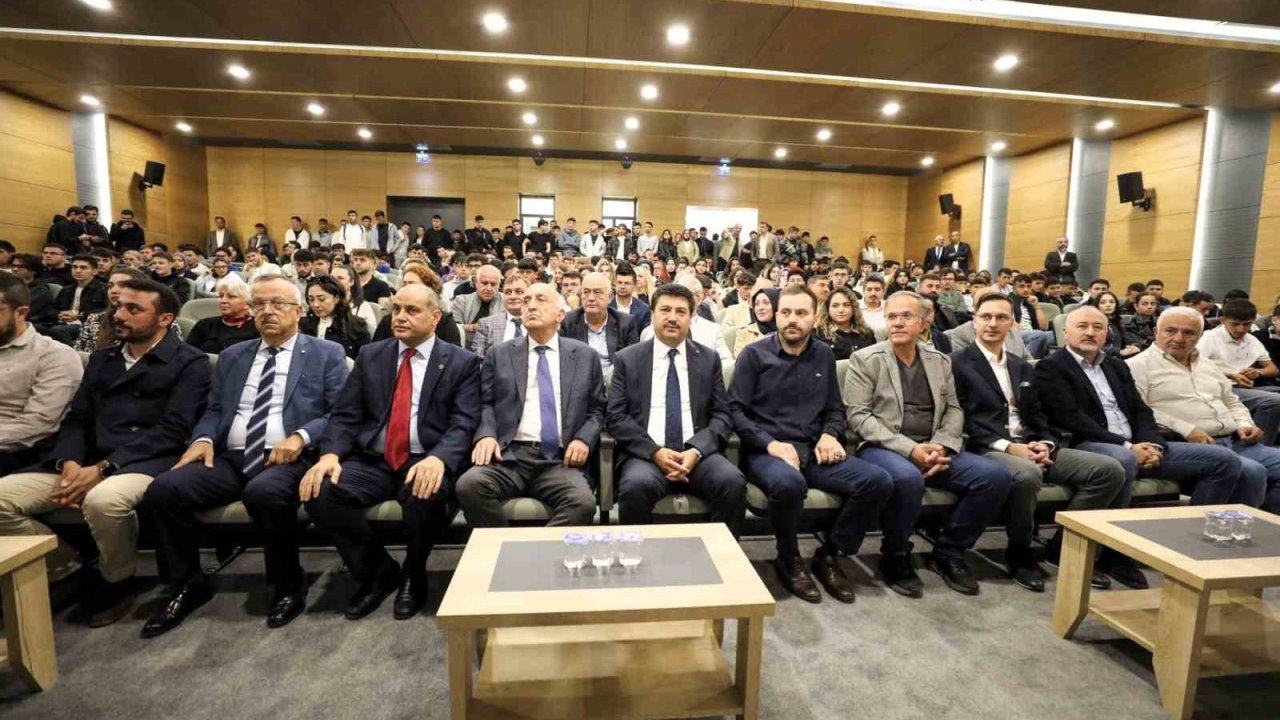 Hendek MYO’da ilk dersi rektör ve OSB başkanı verdi