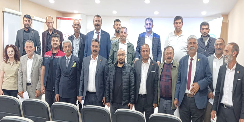 Digor'da Üreticilere Şarbon Eğitimi Verildi