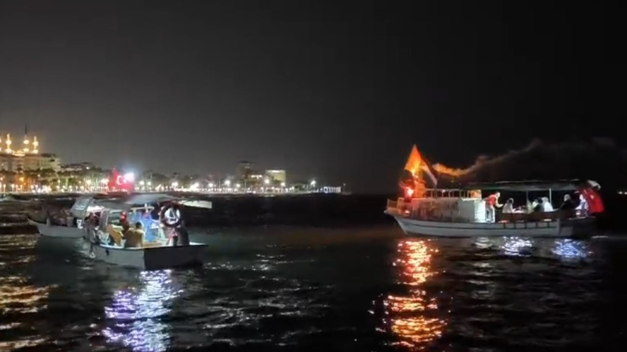 İsrail’in Küresel Sumud Filosuna saldırısı Mersin’de protesto edildi