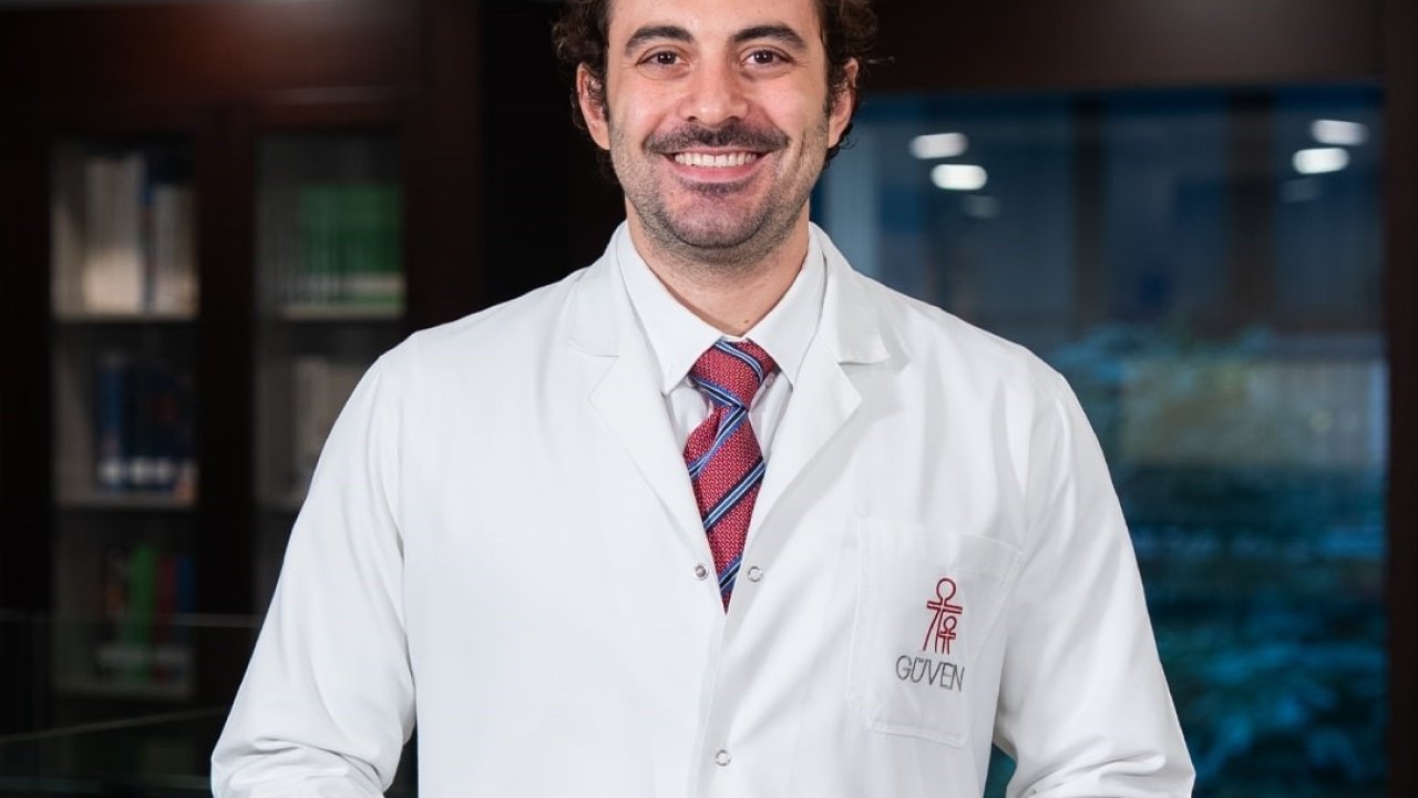 Radyoloji uzmanından uyarı: "Meme radyolojisi erken tanı sağlar, gereksiz tedaviyi önler"