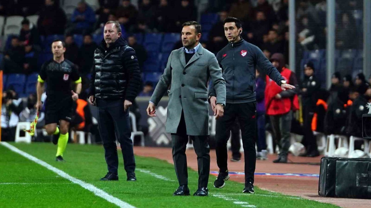 Sergen Yalçın, Okan Buruk’a karşı üstün