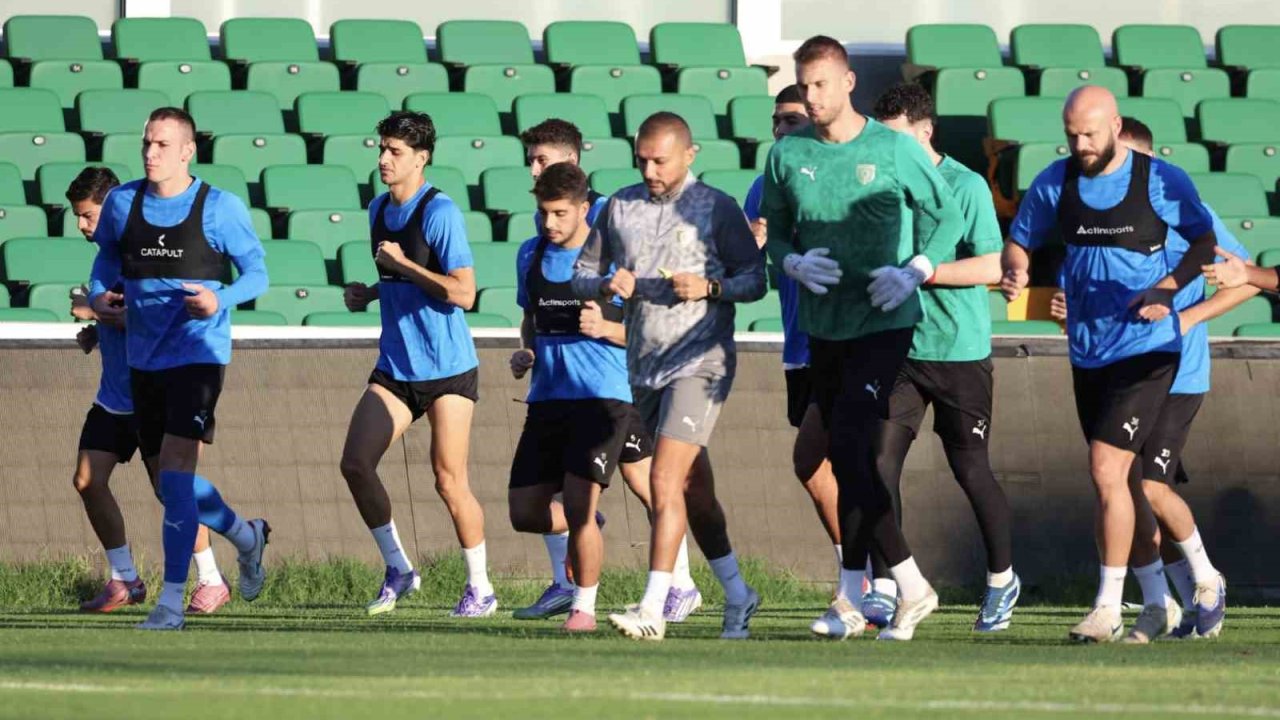 Burhan Eşer: "Stadı doldurmamız gerekiyor"