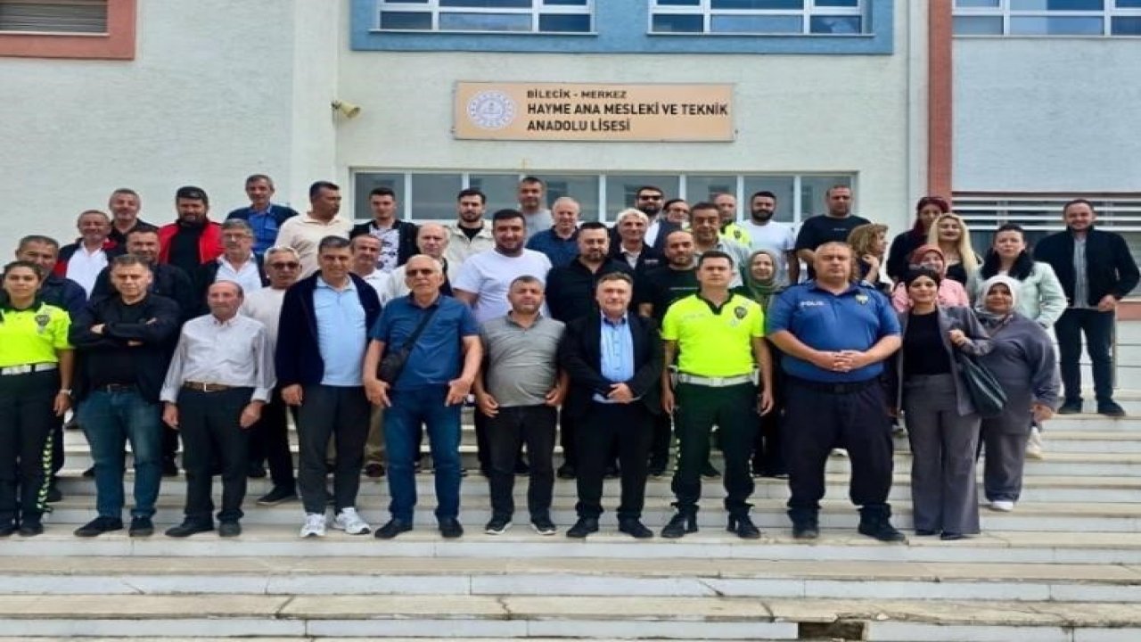 Bilecik’te servis şoförlerine öğrenci güvenliği eğitimi