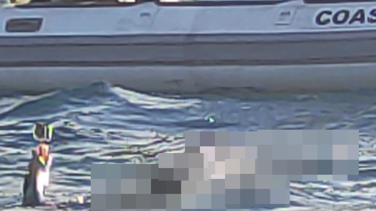 Antalya’da denizde erkek cesedi bulundu