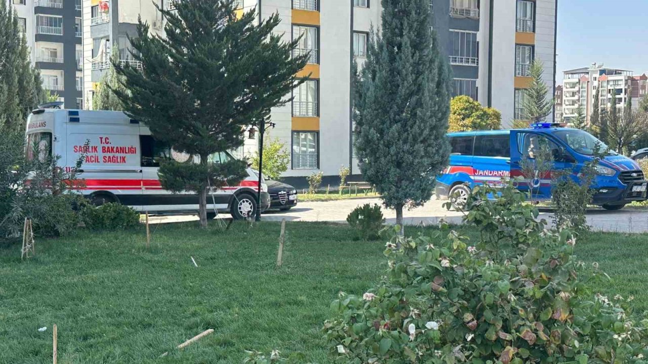 İki grup arasında çıkan kavgada 1 kişi yaralandı