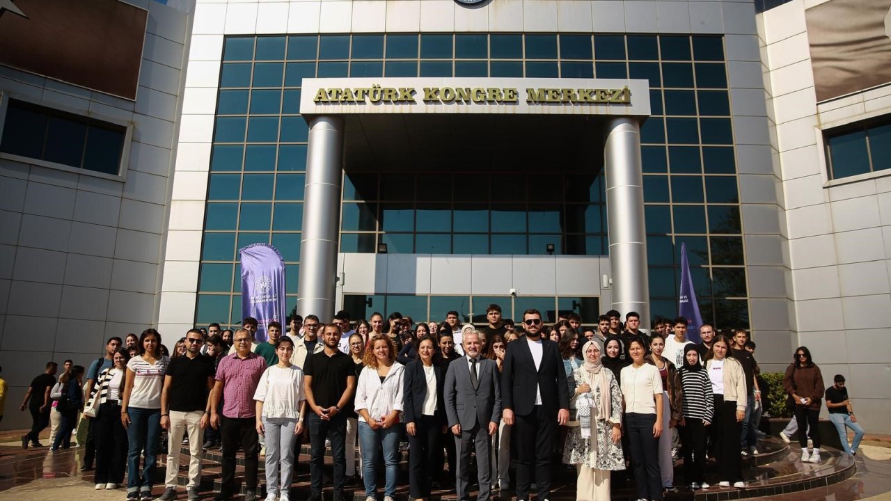 ADÜ oryantasyon programları sürüyor