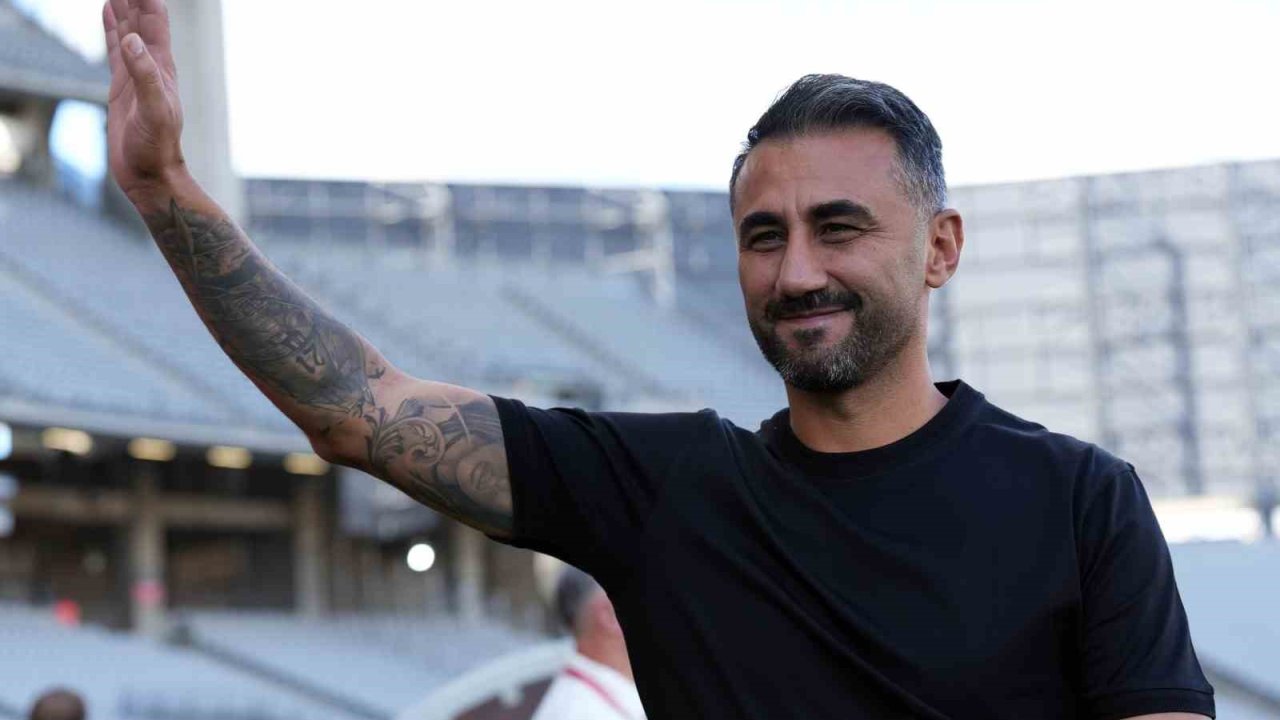 Eyüpspor, Selçuk Şahin yollarını ayırdı