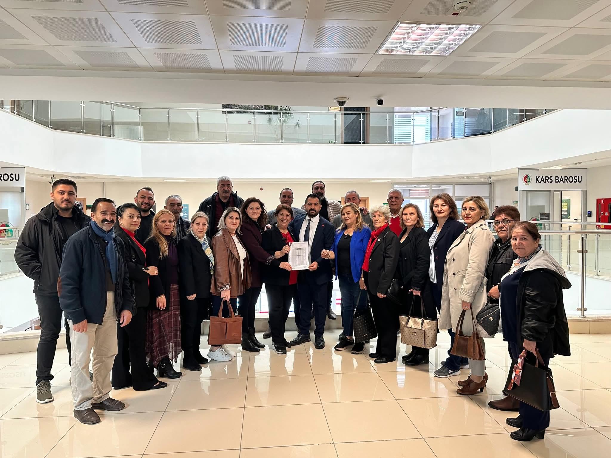 CHP Merkez İlçe Başkanı Tülay Çelik Mazbatasını Aldı