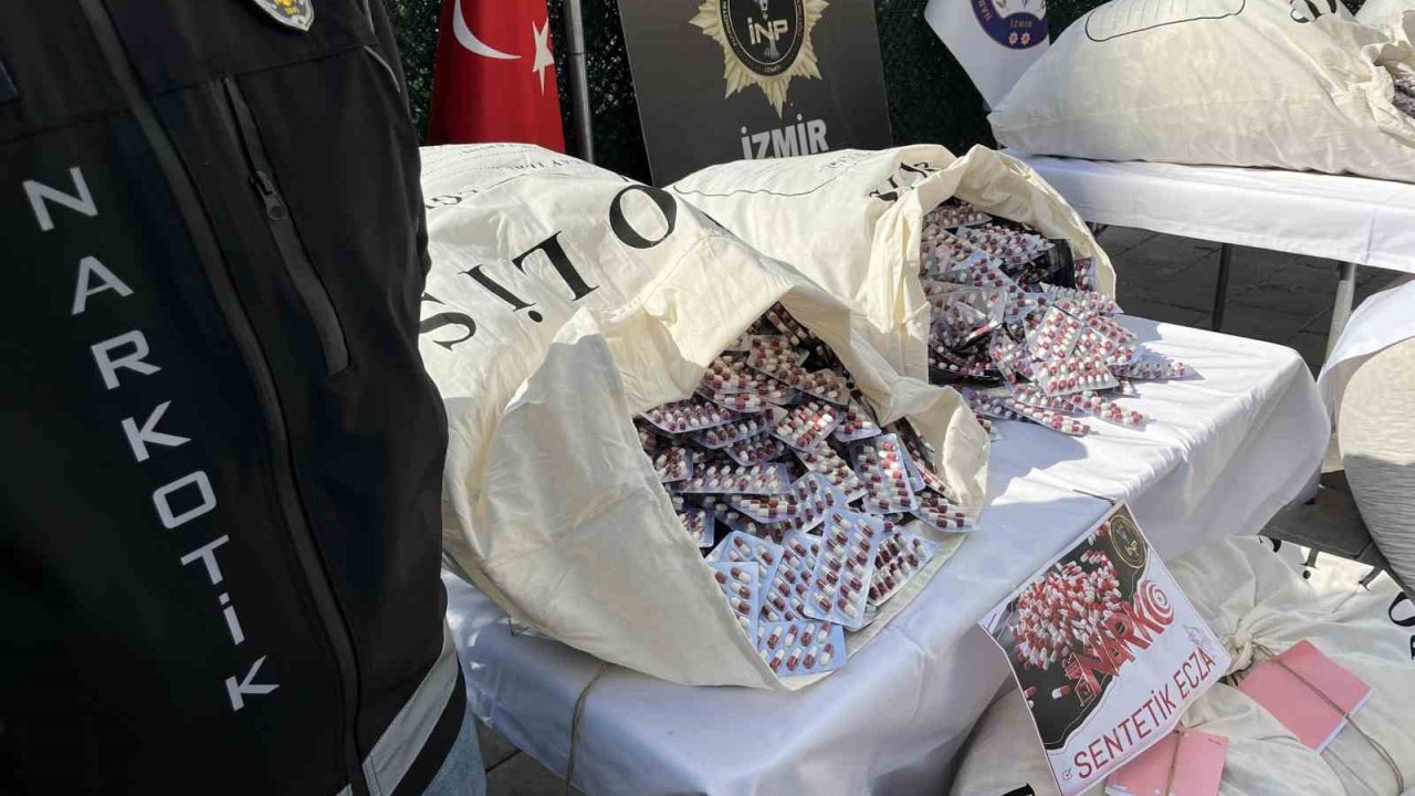 İzmir’de rekor miktarda sentetik uyuşturucu yakalandı