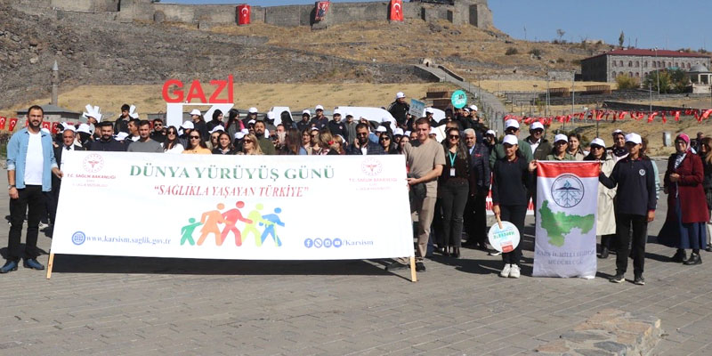 Kars’ta “Sağlıklı Yaşam Yürüyüşü” Düzenlendi