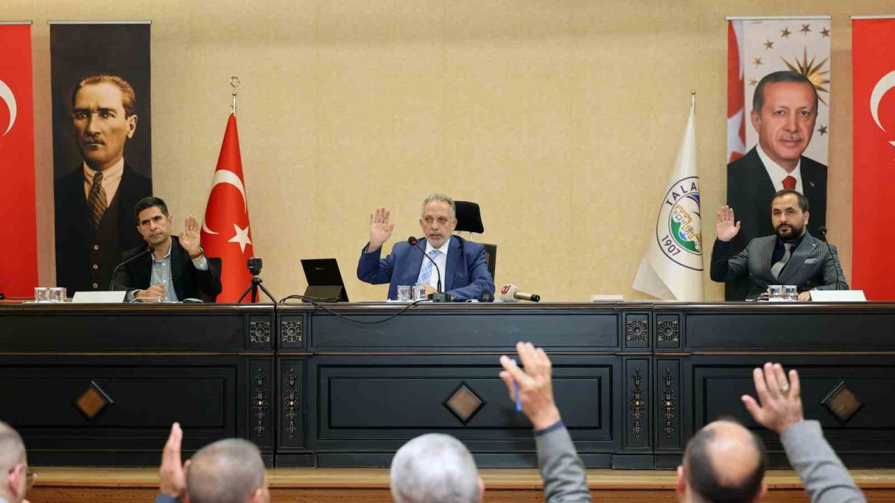 Talas Meclisi’nden spor adamlarına vefa