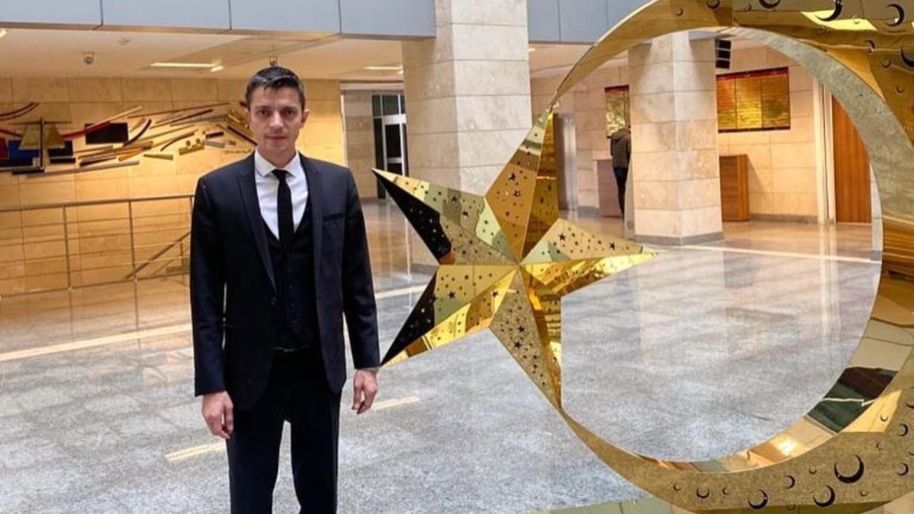 Balkonda düşen genç avukat kurtarılmadı