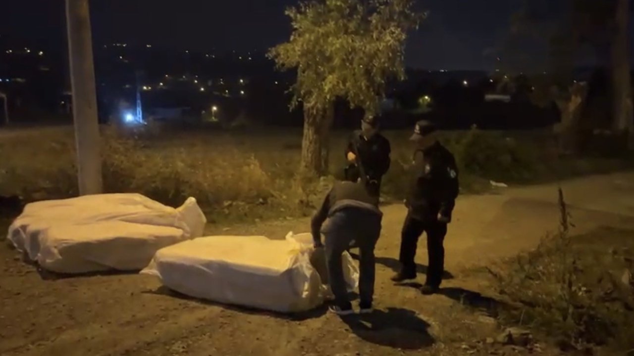 Samsun’da gece açık alandaki çuvallardan 215 bin uyuşturucu ele geçirildi: 2 gözaltı
