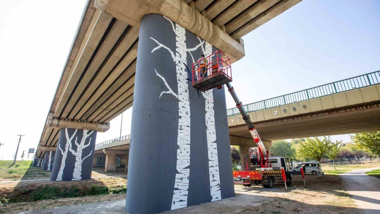 Bursa’nın hazineleri duvarları güzelleştiriyor