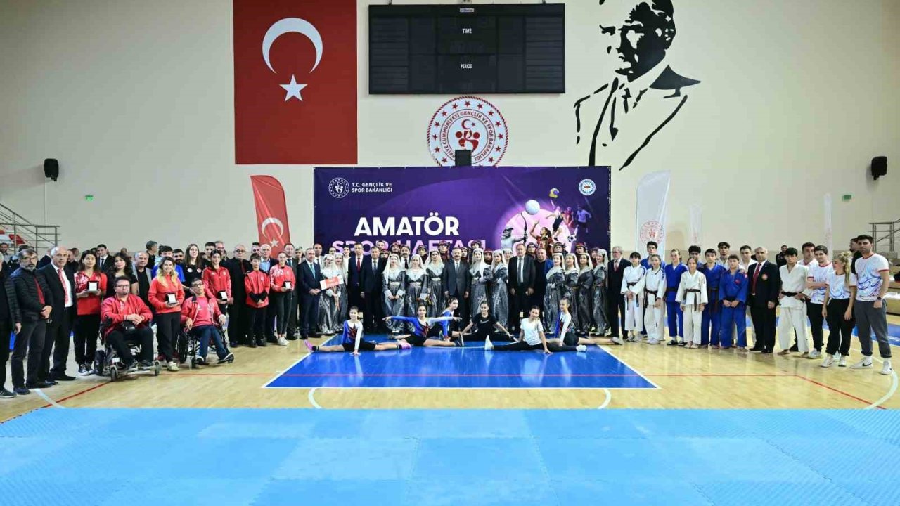 Eskişehir’de ’Amatör Spor Haftası’ açılış programı düzenlendi