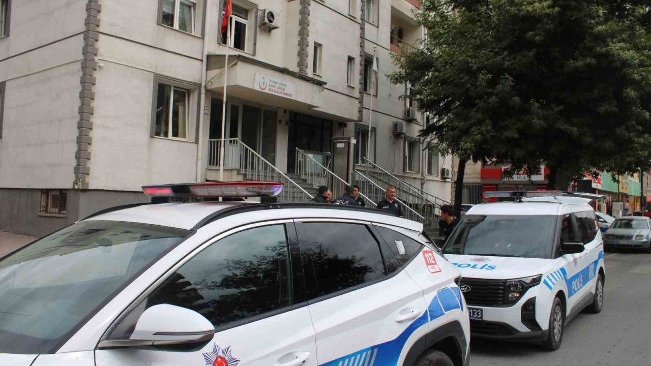 Kayseri’de sağlık merkezinde sıra kavgası: 3 yaralı