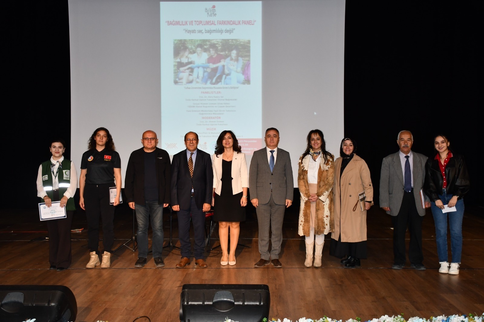 Kars’ta “Bağımlılık ve Toplumsal Farkındalık Paneli”