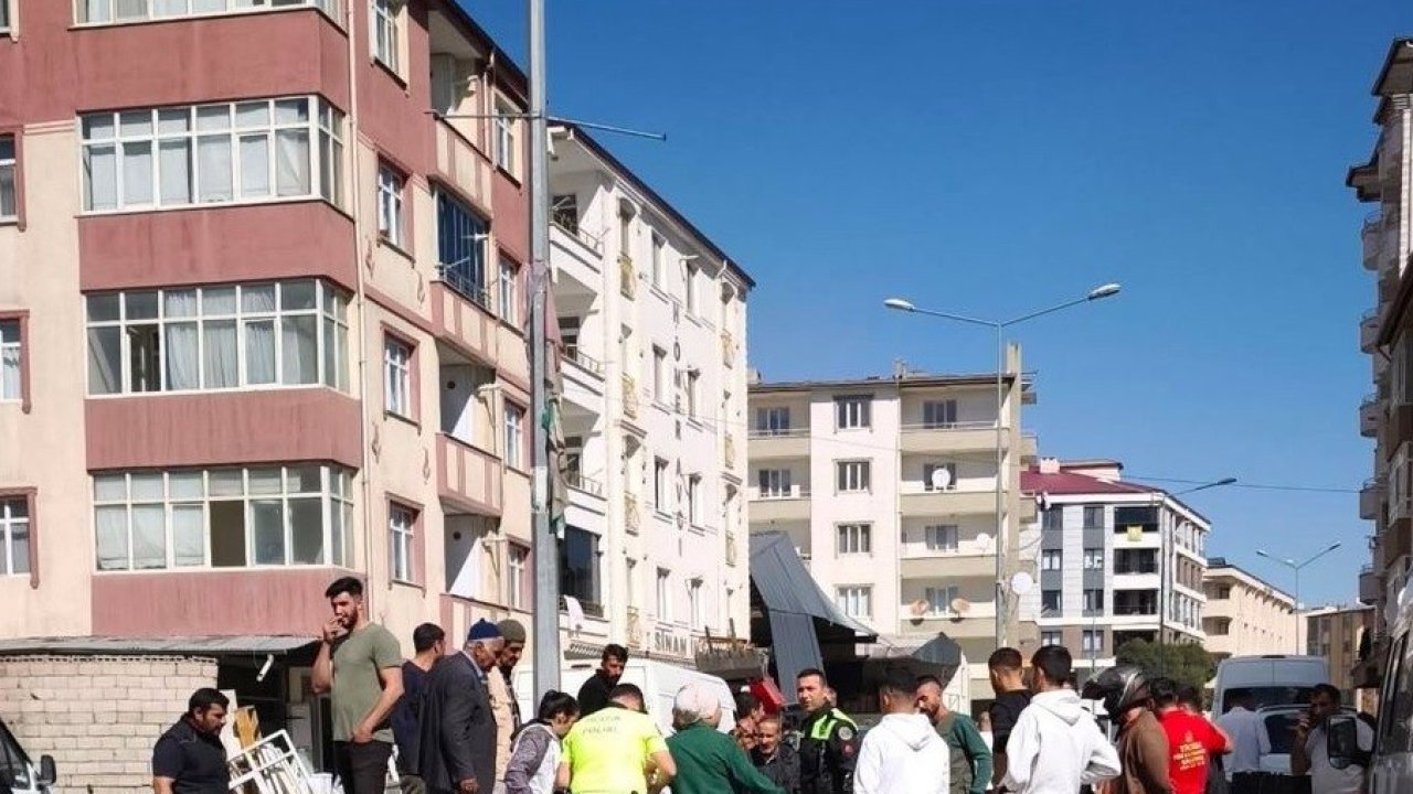 Iğdır’da otomobil motosiklete çarptı: 1 yaralı