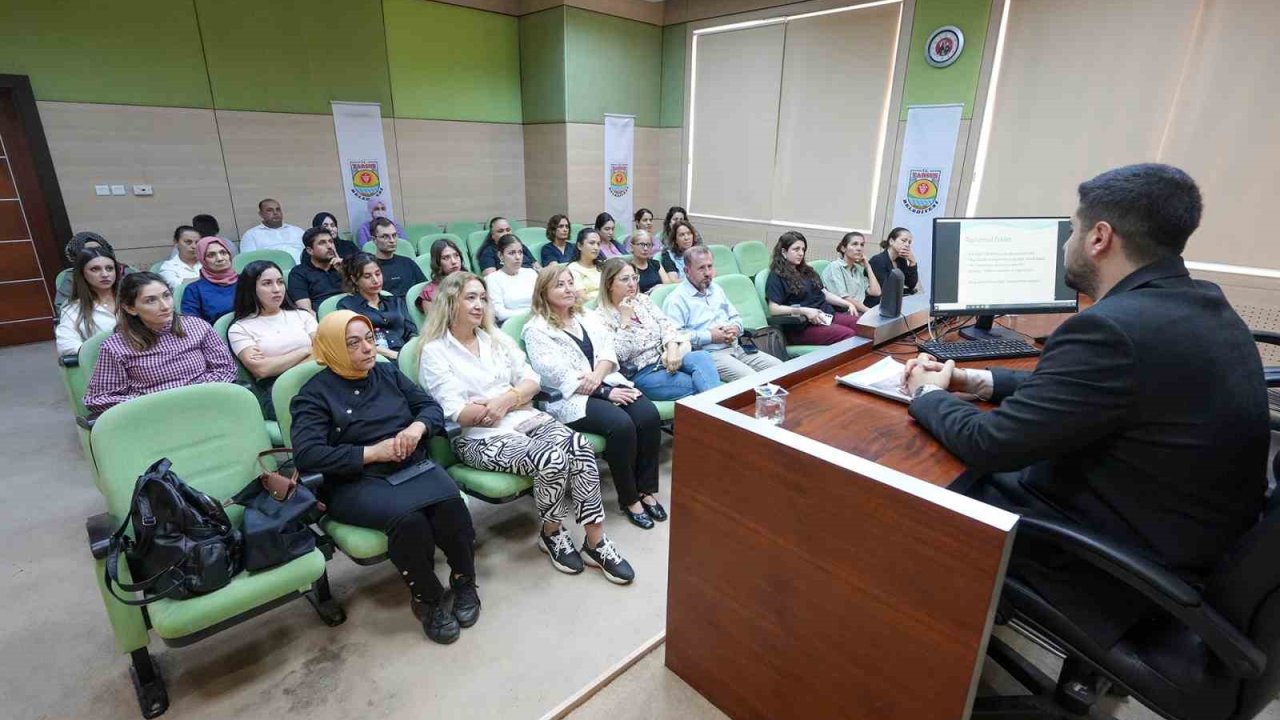 Tarsus Belediyesi, Dünya Ruh Sağlığı Günü’nde farkındalık etkinliği düzenledi