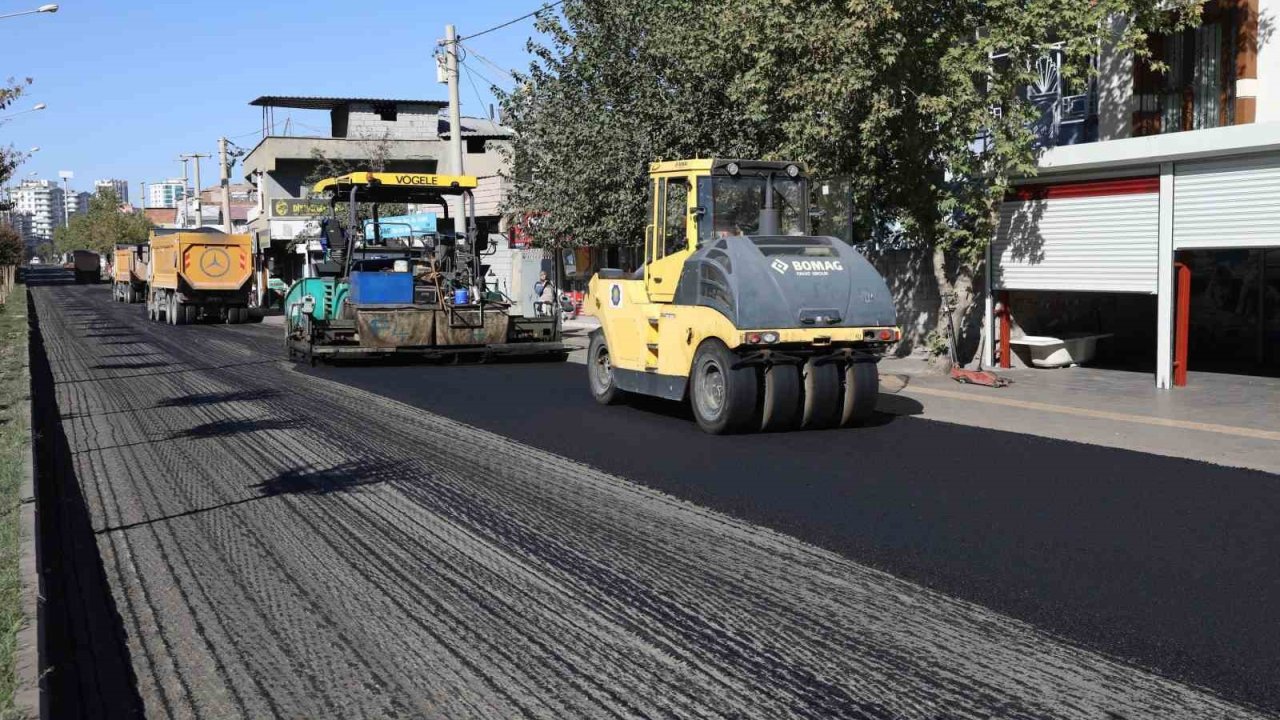 Kayapınar’da 17 kilometrelik 8 caddeye asfalt serilecek