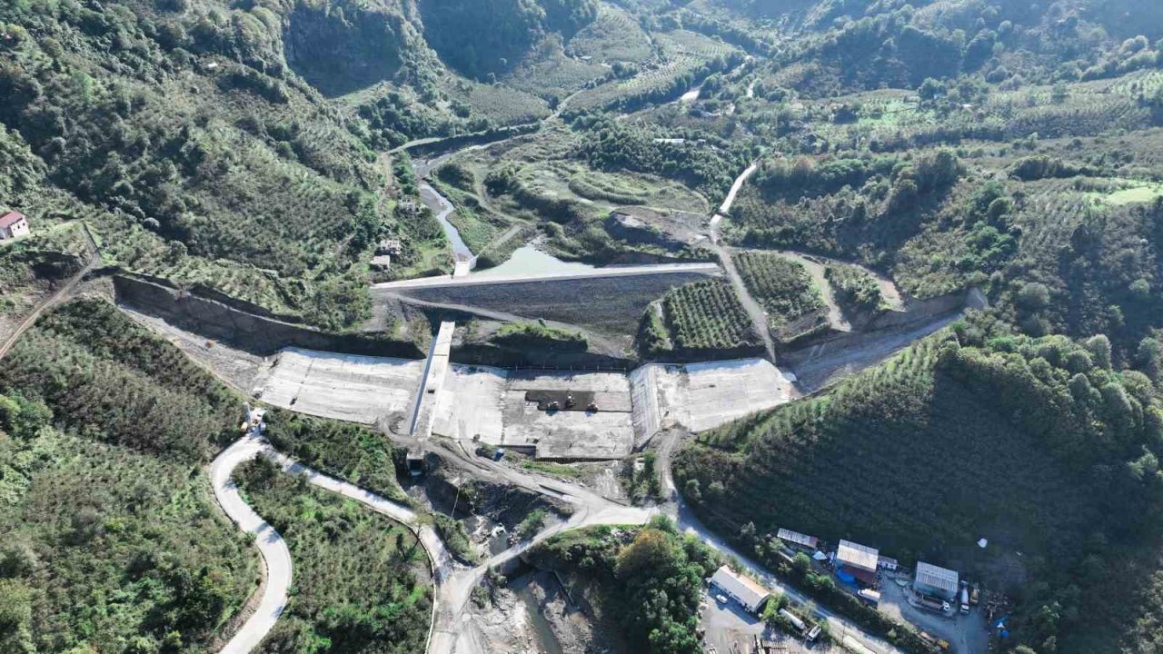 Salıpazarı Barajı’nda çalışmalar devam ediyor