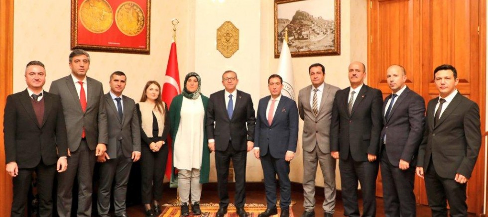 Vali Ziya Polat, TCDD 9. Bölge Müdürü Yeşilyurt'u Kabul Etti