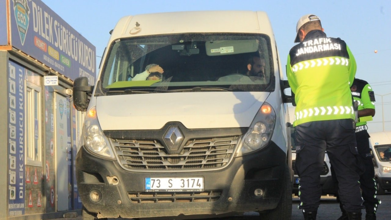 Cizre’de okul servislerine sıkı denetim