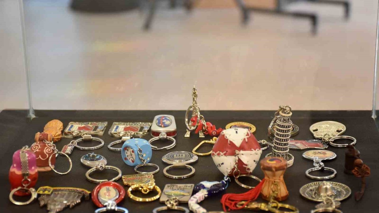 Yarım asırlık koleksiyon, sanatseverlerle buluştu