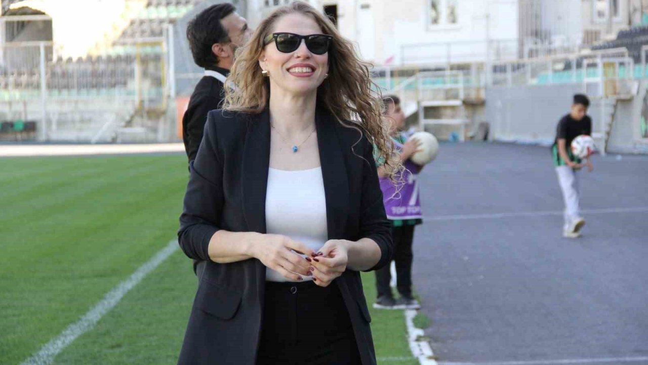 Denizlili kadın denetçi Türkiye’de bir ilke imza attı