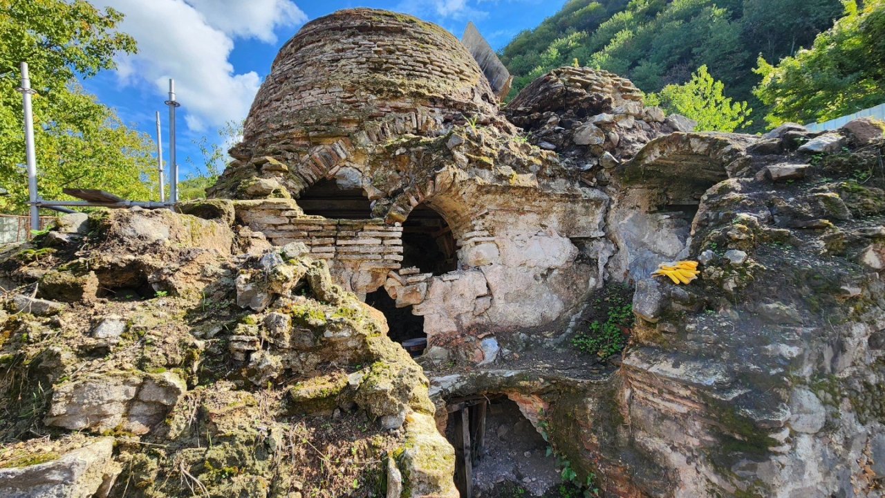 Tarihi hamam yeniden ayağa kalkıyor