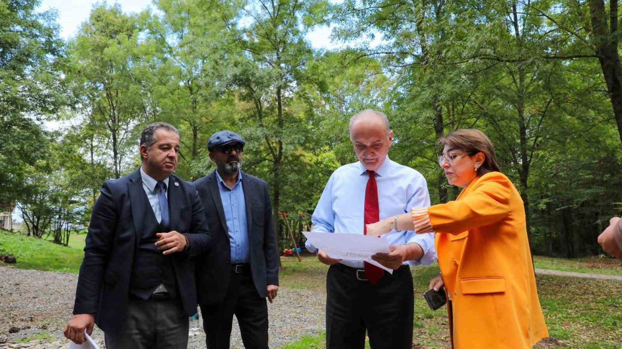 Düzce’de doğa korunuyor, turizme kazandırılıyor: 19 adet bungalov yapılmaya başlandı