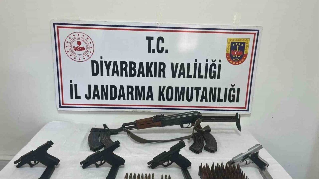 Diyarbakır’da silah kaçakçılığı operasyonu