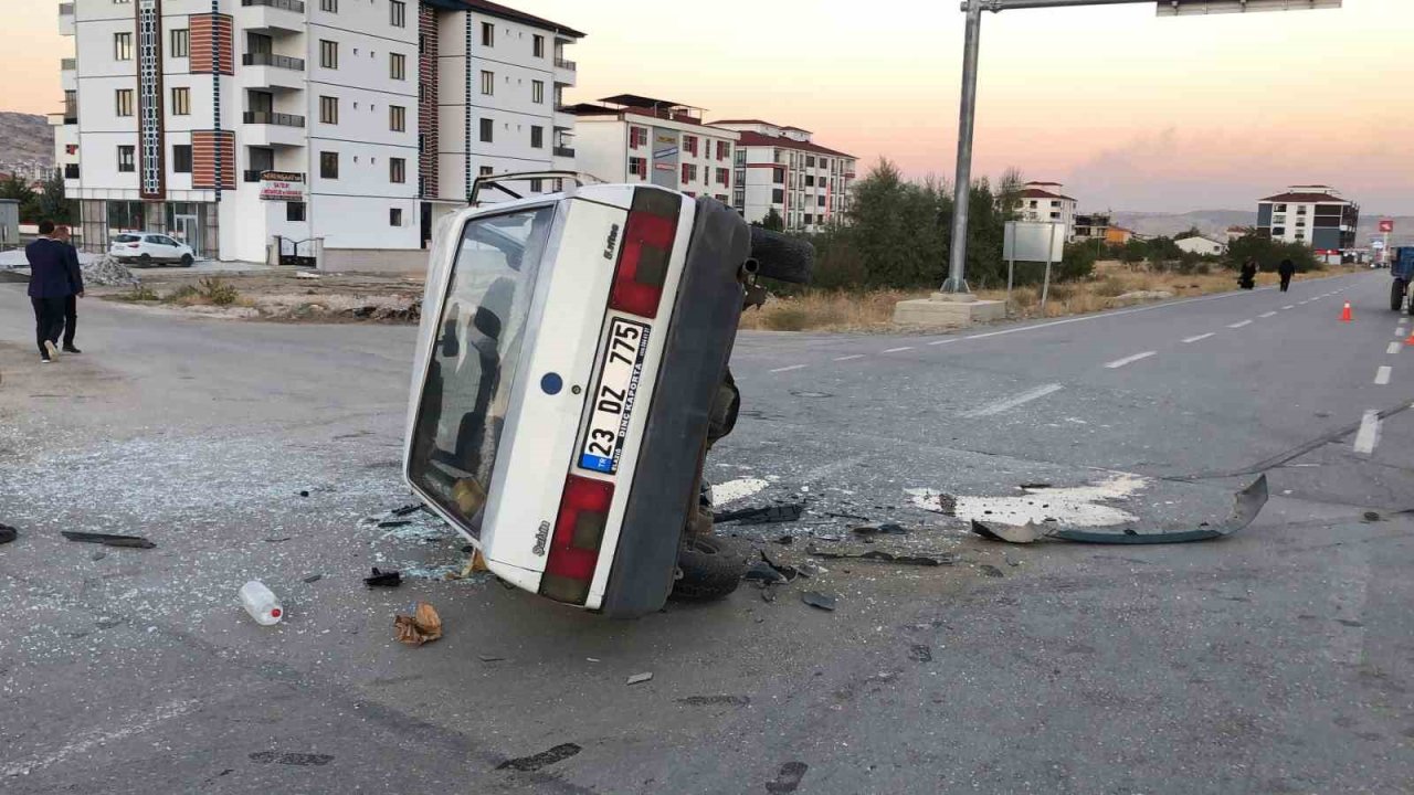 Elazığ’da trafik kazası: 2 yaralı