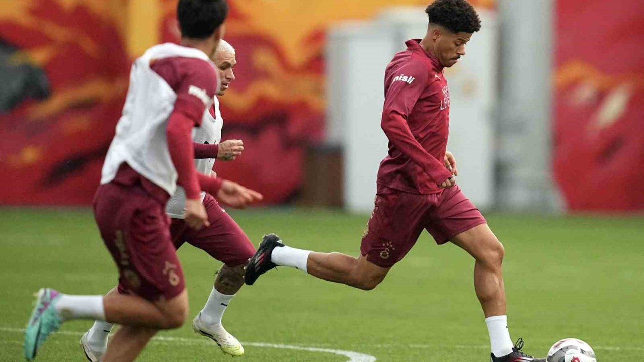 Galatasaray, Başakşehir maçı hazırlıklarını sürdürdü
