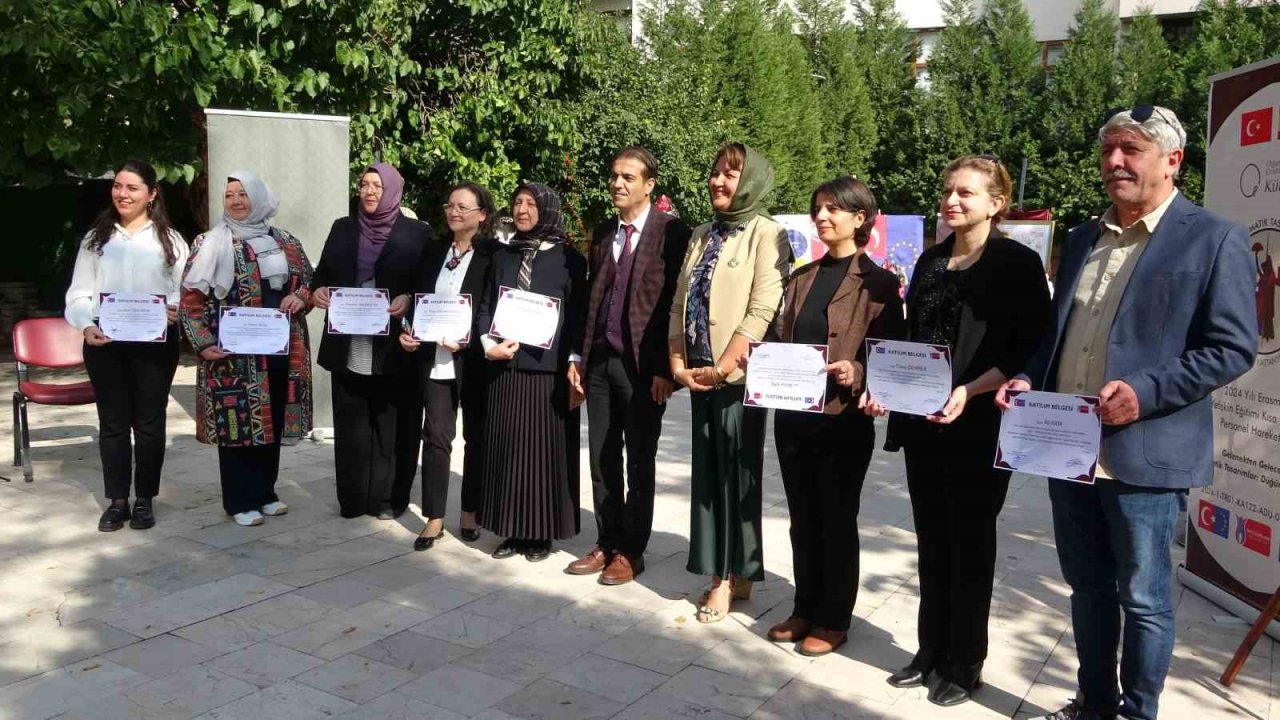 Kütahya’da "Düğünümüz Var" projesinde katılım belgeleri takdim edildi