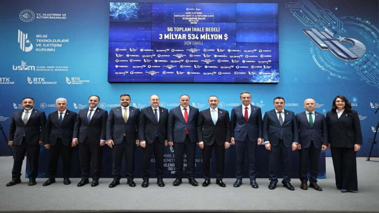 Bakan Uraloğlu: "(5G Yetkilendirme İhalesi) 3 operatör, toplamda 2 milyar 945 milyon dolar teklif vererek frekans bantlarını almaya hak kazandı"