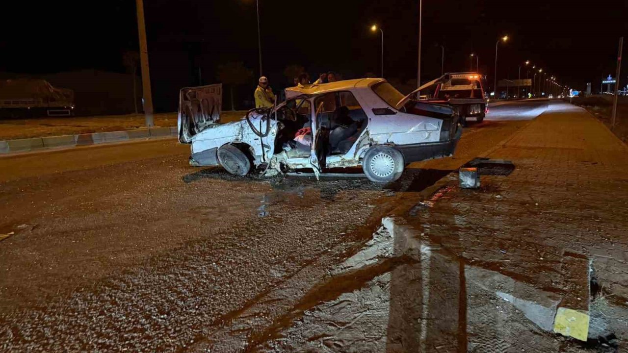 Karapınar’da tır ile otomobil çarpıştı: 2 yaralı