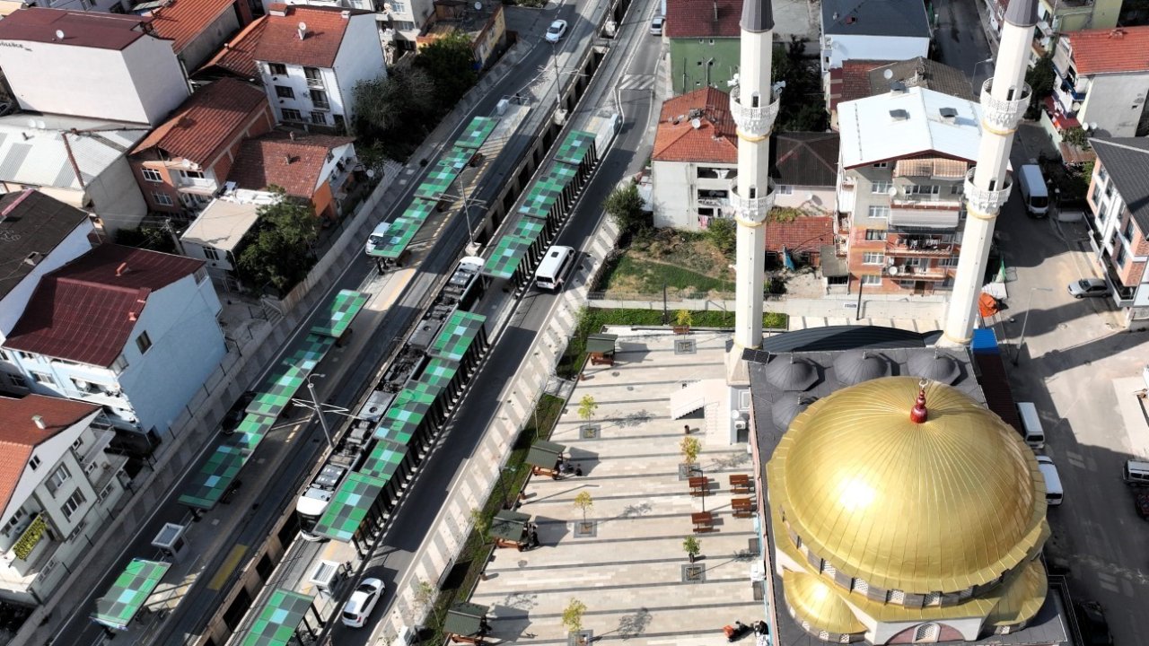 İzmit Başaran Camii meydanı yenilendi