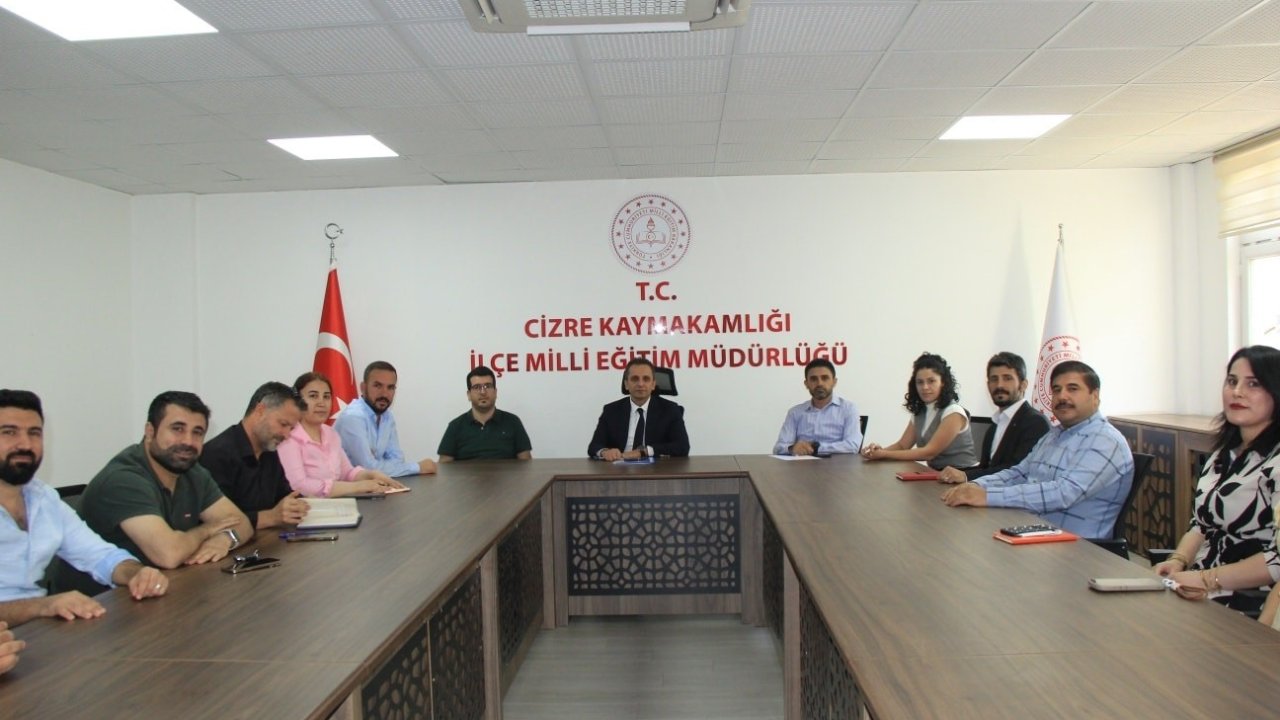 Cizre’de özel öğretim kurs değerlendirme toplantısı