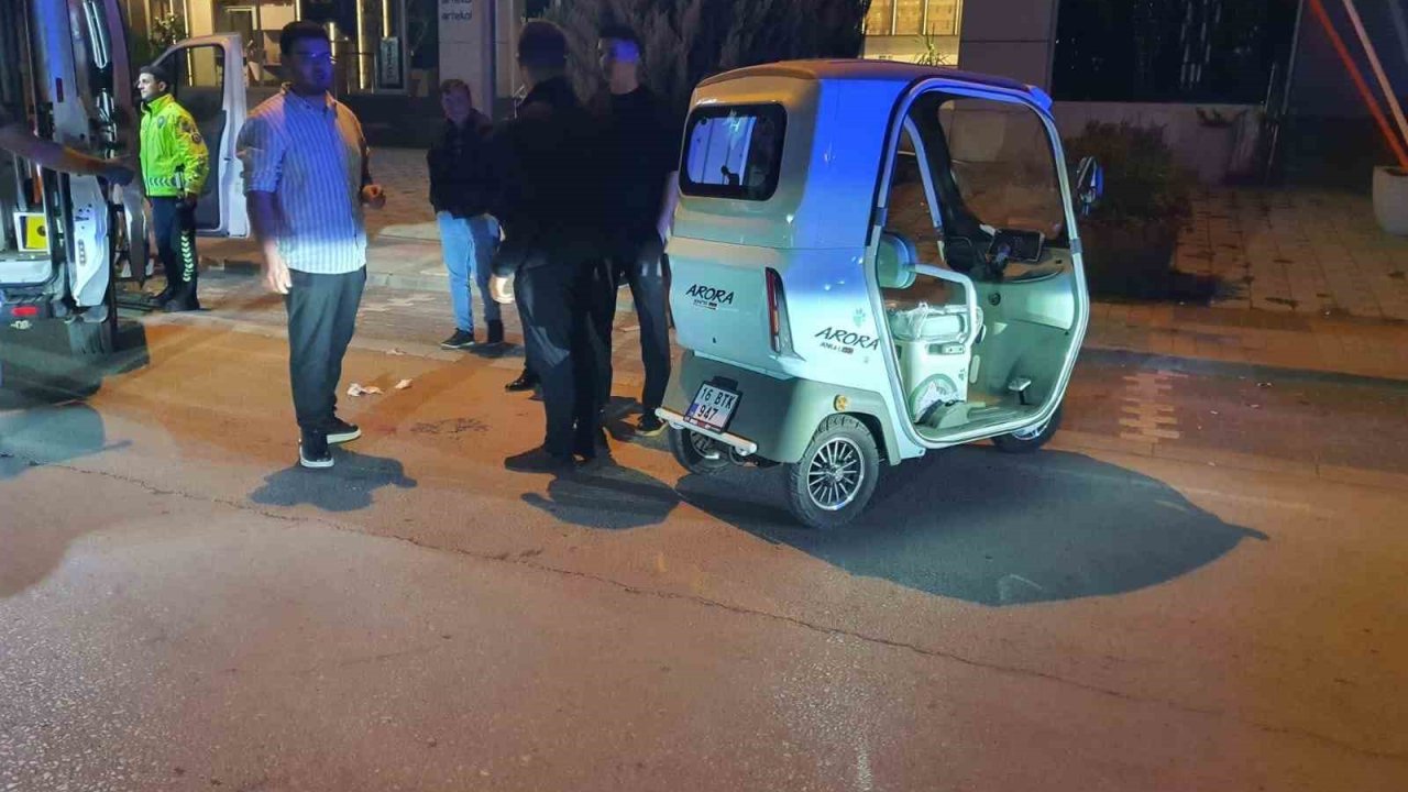 Takla atan elektrikli treeporterde 1 kişi yaralandı